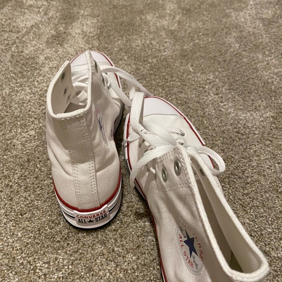 Kids platform Converse All Stars. White. Size 6. - Picture 4 of 9